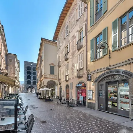 Duomo-porta Torre Penthouse With Private Terrace * كومو