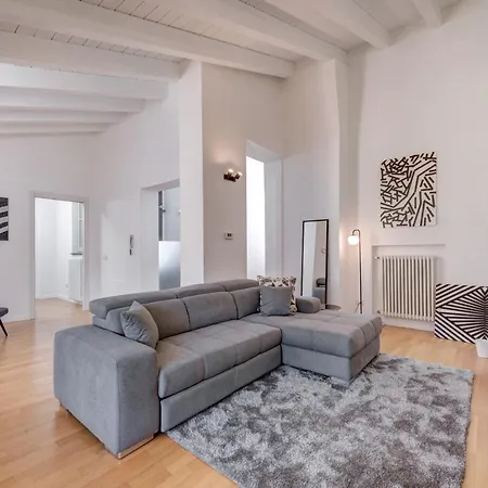 شقة Duomo-porta Torre Penthouse With Private Terrace *