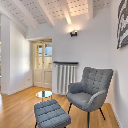 Duomo-porta Torre Penthouse With Private Terrace * كومو