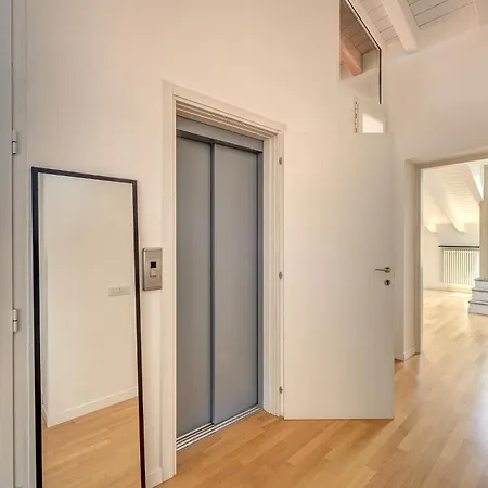 Duomo-porta Torre Penthouse With Private Terrace شقة *